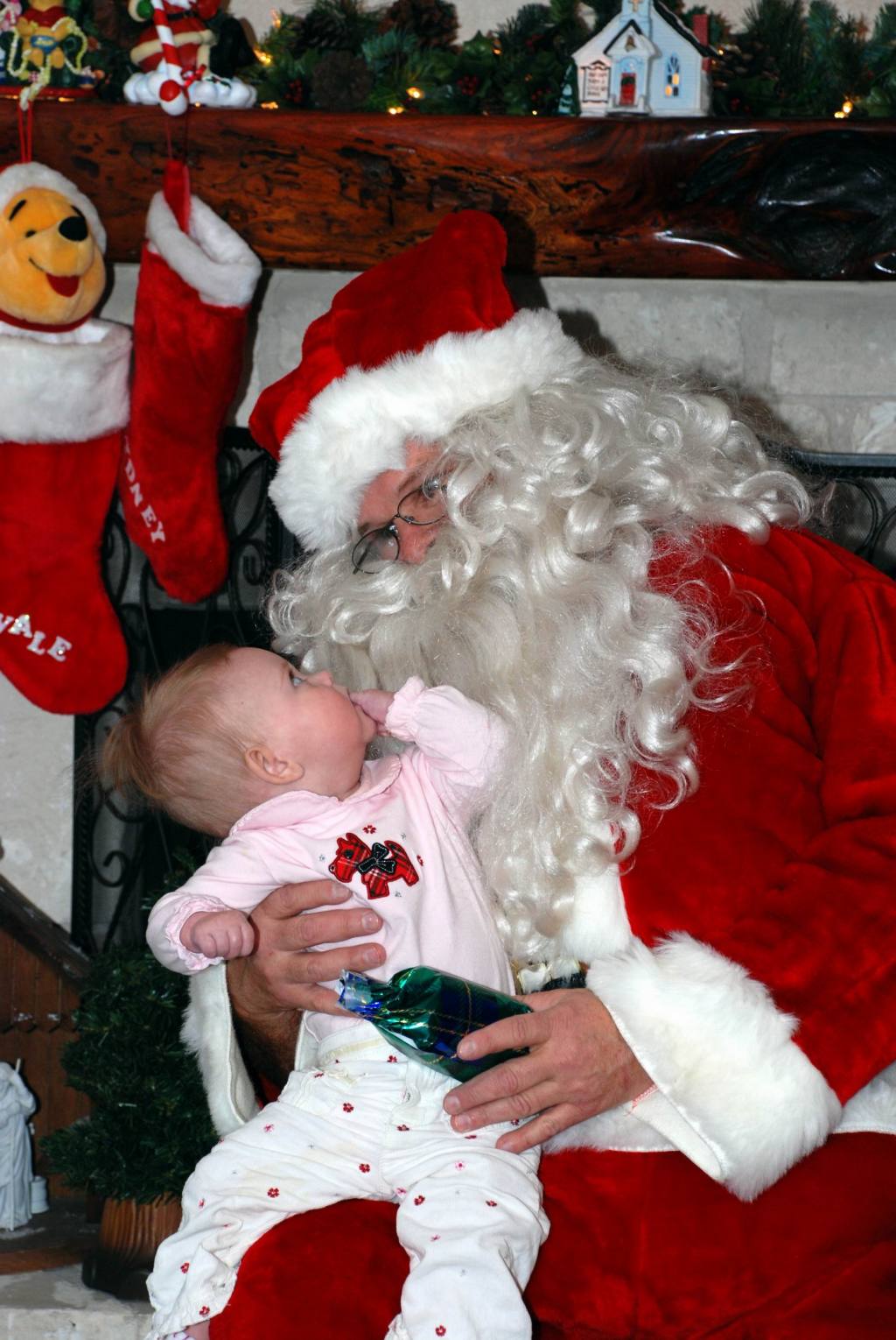 2008/12(Dec)/06(Christmas Eve-Here)/1024x768_2008-12-24-23.JPG